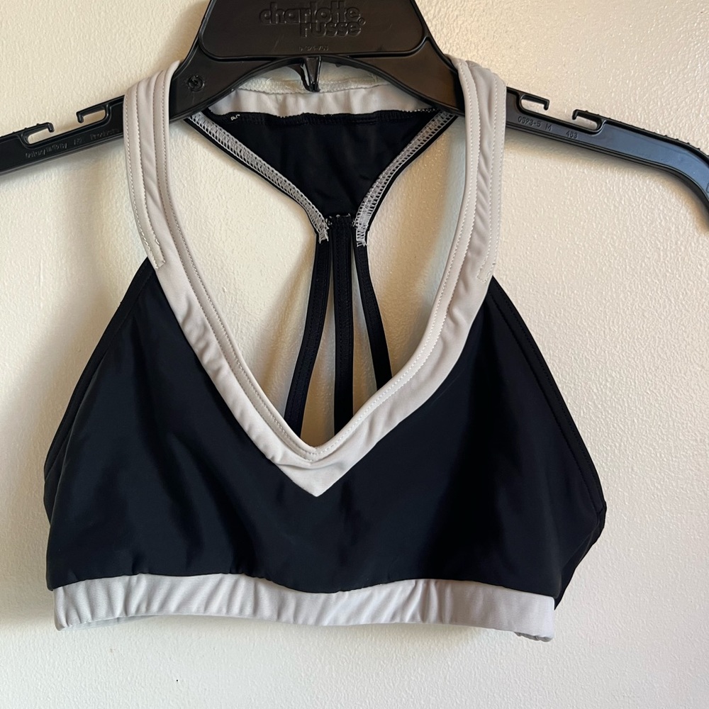 Capezio, extra Small, Black + white, sports bra, Strapped back design, crop top